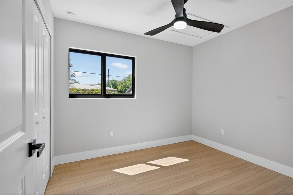 Image 15 of property listing at 3512 W MCELROY AVENUE, Tampa, FL 33611