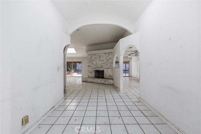 25021 Daisy, Loma Linda, CA 92354