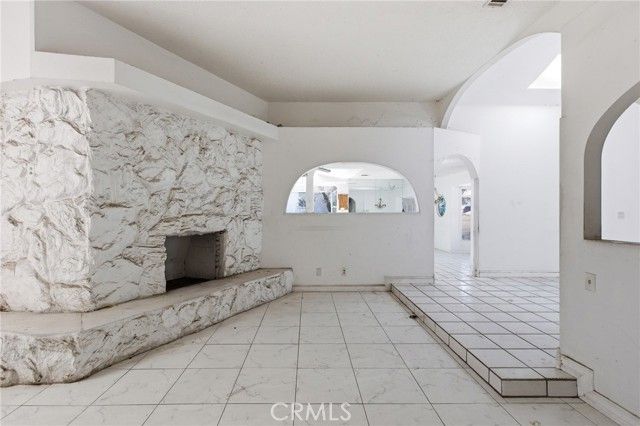 25021 Daisy, Loma Linda, CA 92354