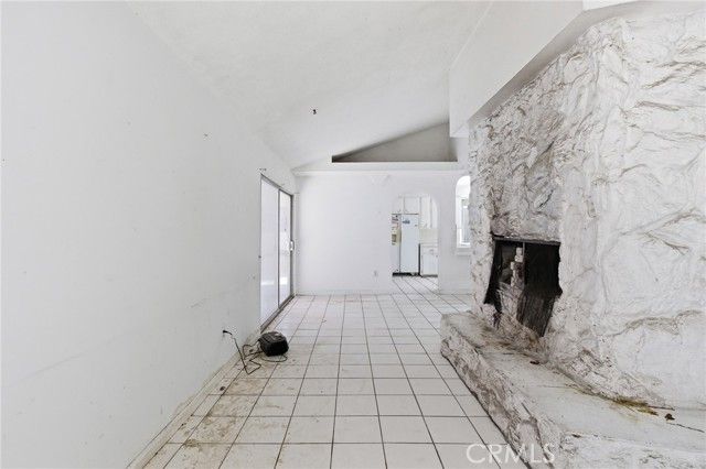 25021 Daisy, Loma Linda, CA 92354