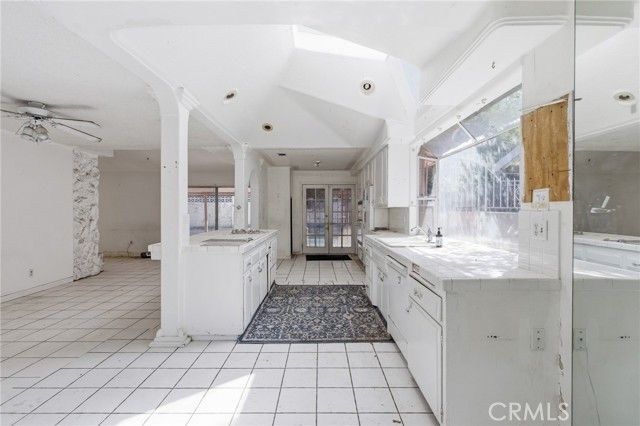 25021 Daisy, Loma Linda, CA 92354