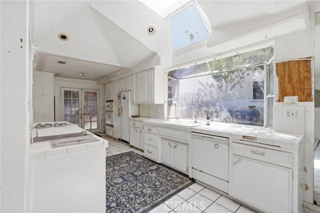 25021 Daisy, Loma Linda, CA 92354