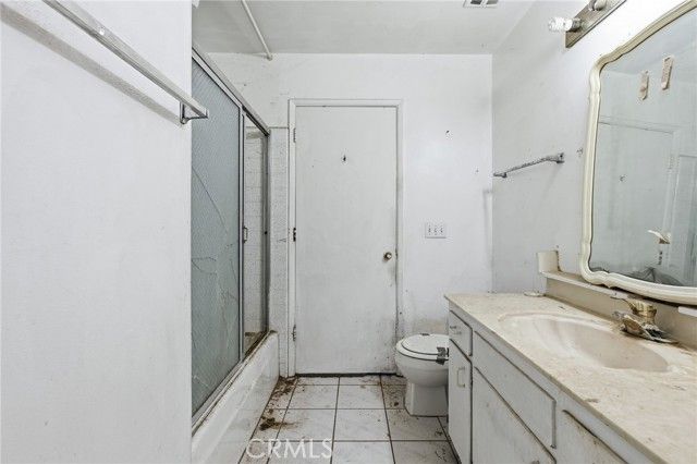 25021 Daisy, Loma Linda, CA 92354