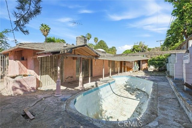 25021 Daisy, Loma Linda, CA 92354