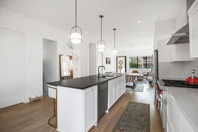 1410 E 3rd ST A, Austin, TX 78702
