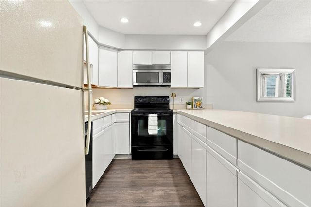 3601 Tuckers Lane 3601, Hingham, MA 02043