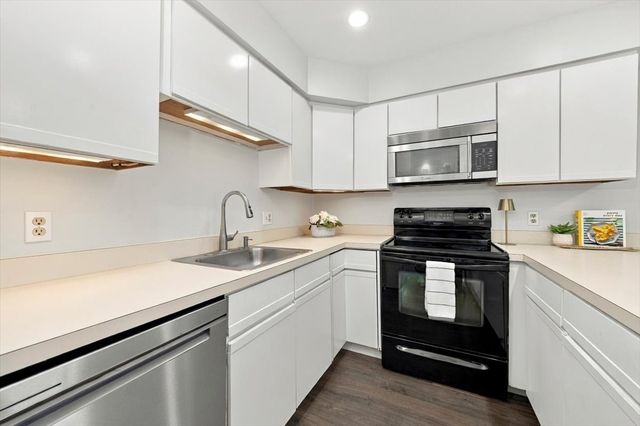 3601 Tuckers Lane 3601, Hingham, MA 02043