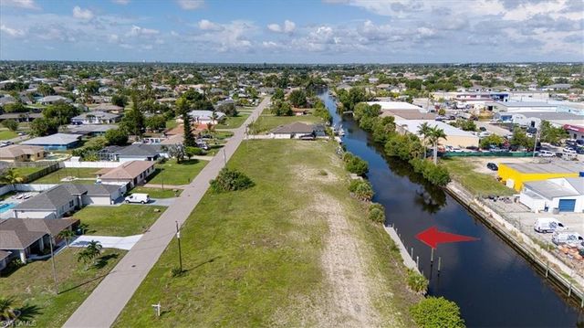 1102 SE 13th AVE, Cape Coral, FL 33990