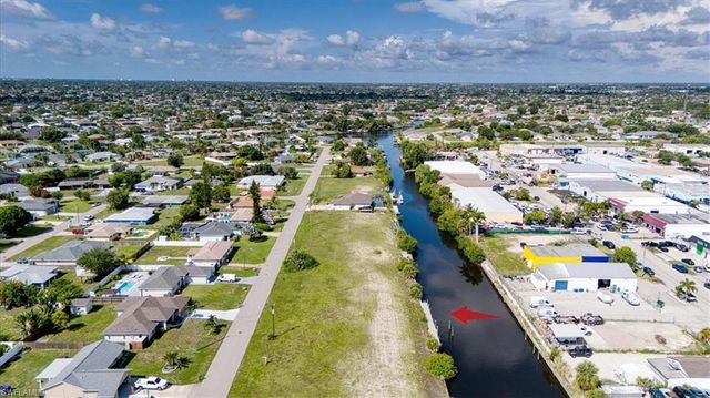1102 SE 13th AVE, Cape Coral, FL 33990