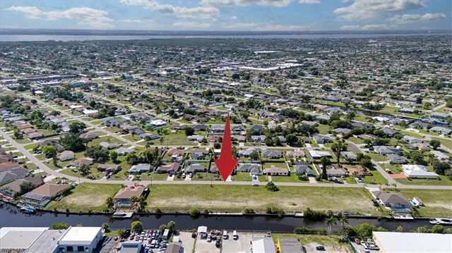 1102 SE 13th AVE, Cape Coral, FL 33990