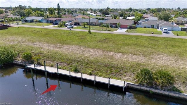 1102 SE 13th AVE, Cape Coral, FL 33990