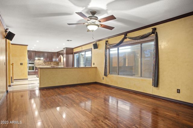 7775 N 52ND Drive, Glendale, AZ 85301