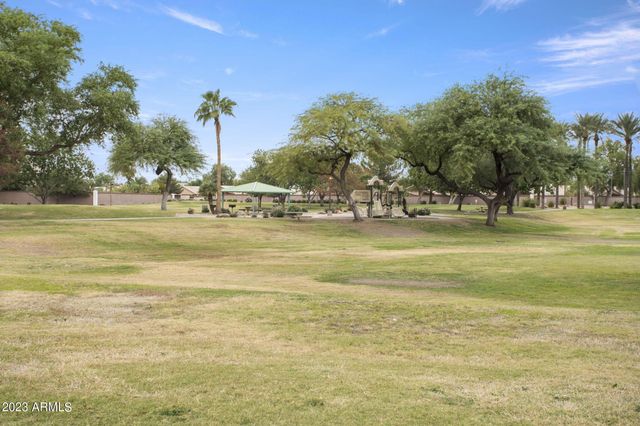 7775 N 52ND Drive, Glendale, AZ 85301