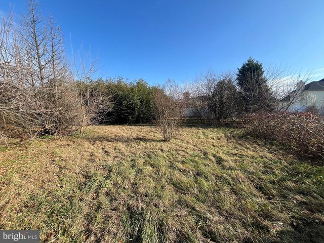 521 BRANDY RDG, Millville, NJ 08332