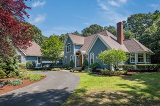 30 Watrous Point Road, Old Saybrook, CT 06475