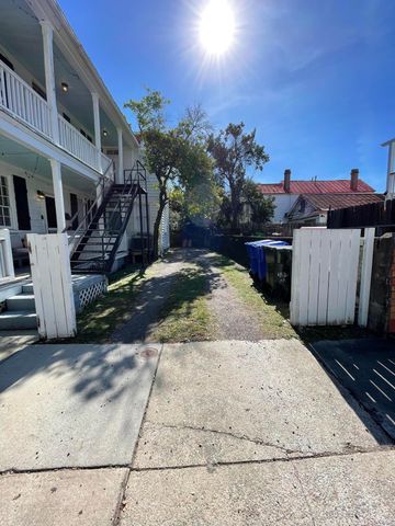 13 Marion Street, Charleston, SC 29403