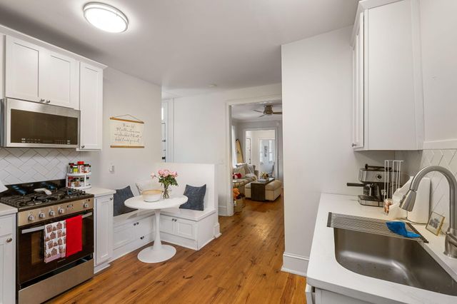 13 Marion Street, Charleston, SC 29403