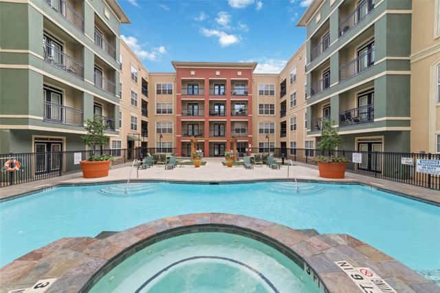 1711 Old Spanish Trail 408, Houston, TX 77054