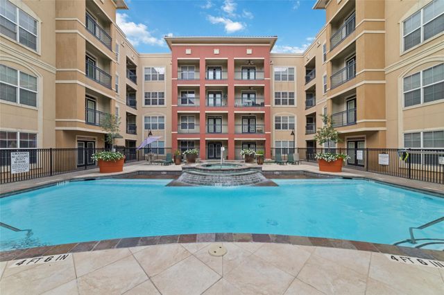 1711 Old Spanish Trail 408, Houston, TX 77054