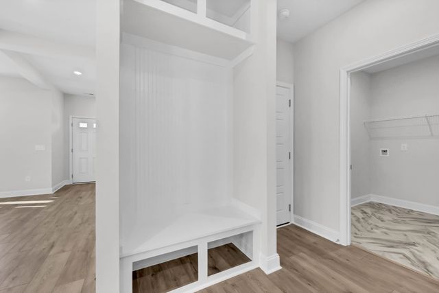 160 Leitrim Dr, Clarksville, TN 37042