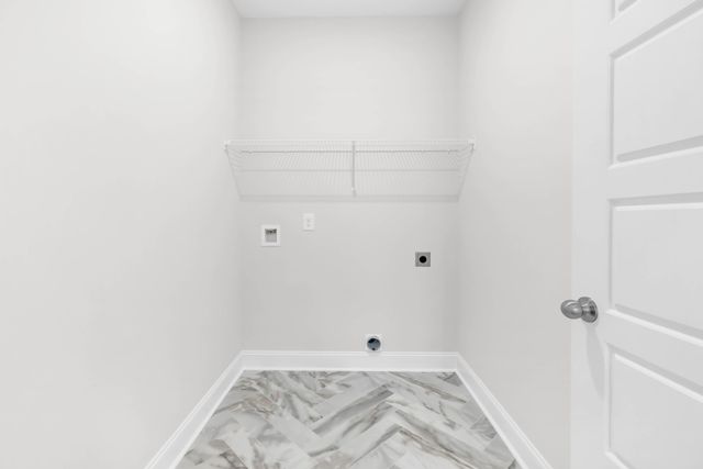 160 Leitrim Dr, Clarksville, TN 37042