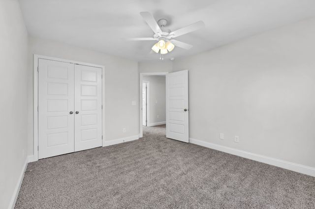 160 Leitrim Dr, Clarksville, TN 37042