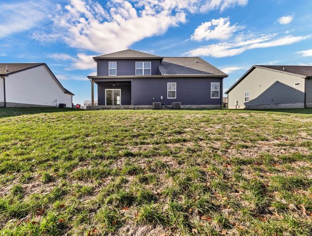 160 Leitrim Dr, Clarksville, TN 37042