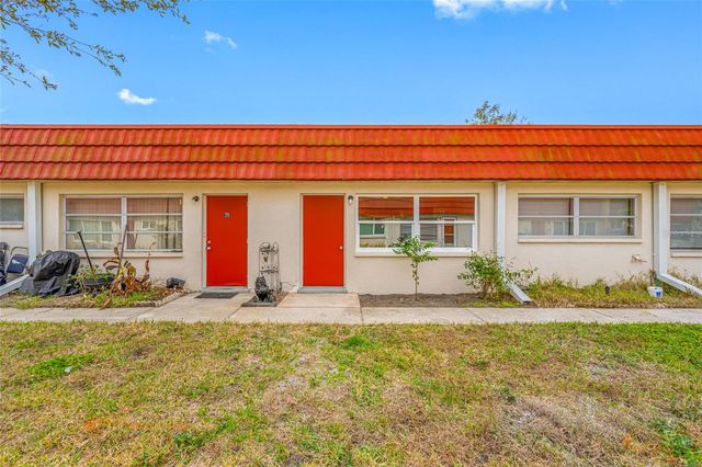 5860 38TH AVENUE N 34, St Petersburg, FL 33710