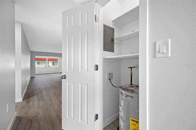 5860 38TH AVENUE N 34, St Petersburg, FL 33710