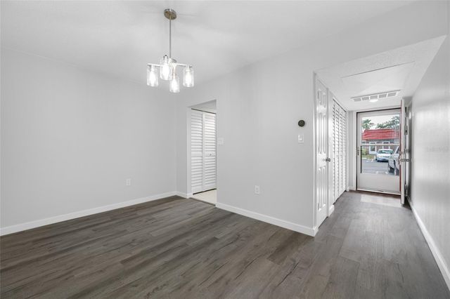 5860 38TH AVENUE N 34, St Petersburg, FL 33710