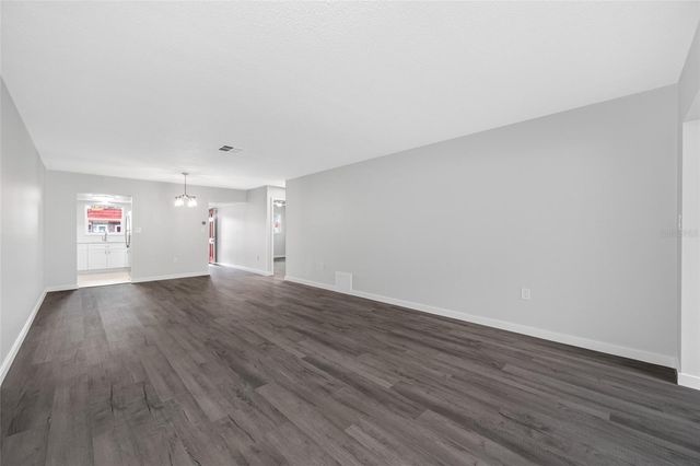 5860 38TH AVENUE N 34, St Petersburg, FL 33710