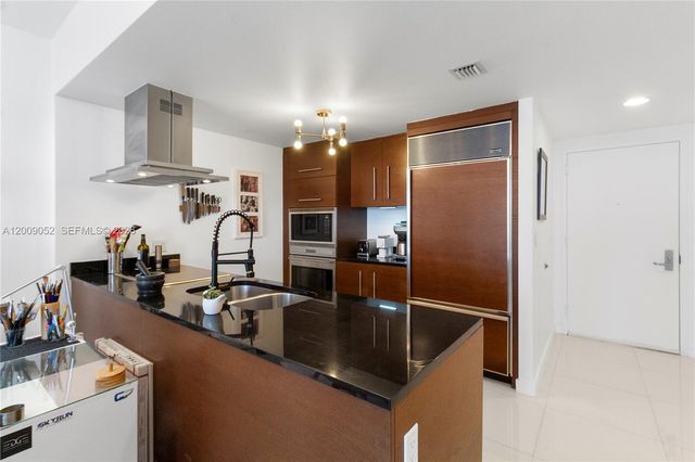 495 Brickell Ave 4009, Miami, FL 33131