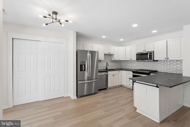 771 BARTON BLVD, Marlton, NJ 08053