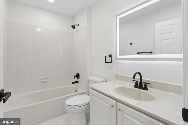 771 BARTON BLVD, Marlton, NJ 08053
