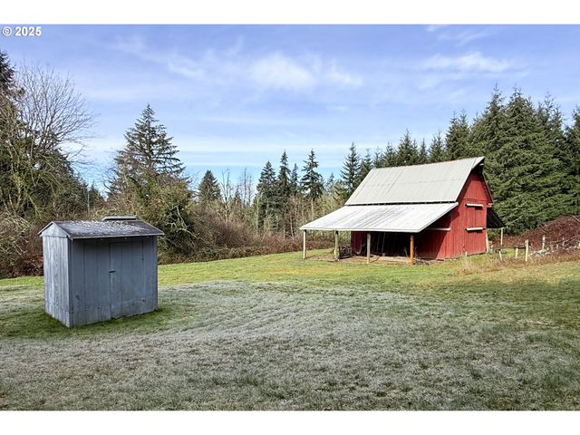19955 Se TILLSTROM Rd, Damascus, OR 97089