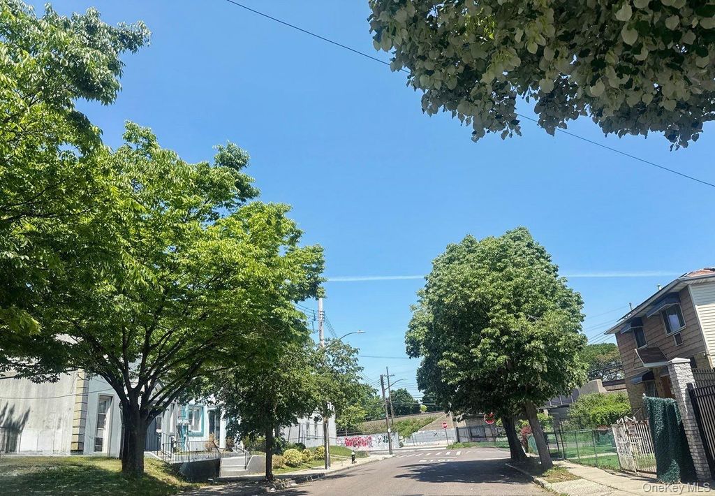140-28 184th Street, Springfield Gardens, NY 11413 — photo 4