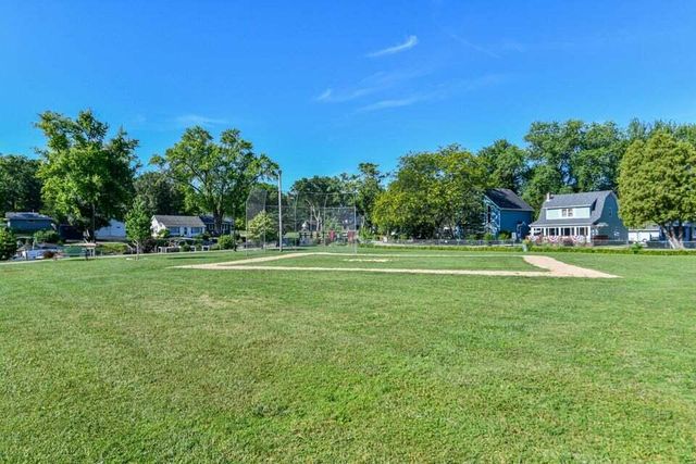 4117 Lake AVENUE, Delavan, WI 53115