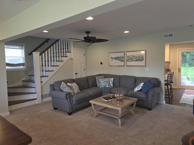 4117 Lake AVENUE, Delavan, WI 53115