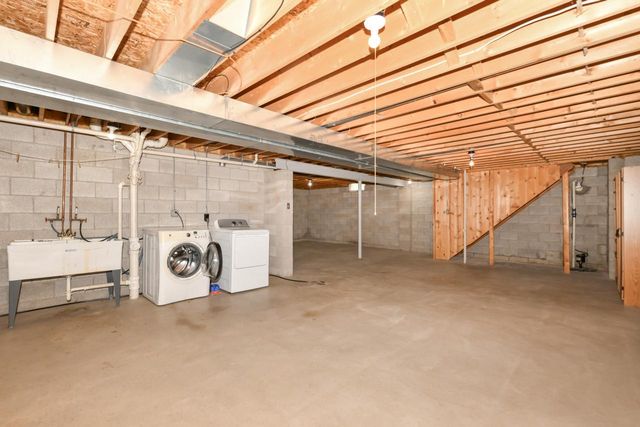 8116 N Denmark COURT, Milwaukee, WI 53224