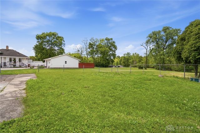 1014 Covington Avenue, Piqua, OH 45356