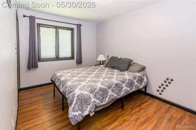 32704 Ann Arbor Trail, Westland, MI 48185