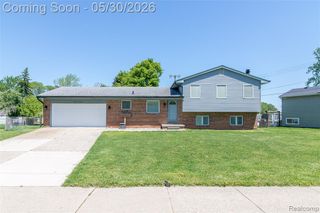32704 Ann Arbor Trail, Westland, MI 48185