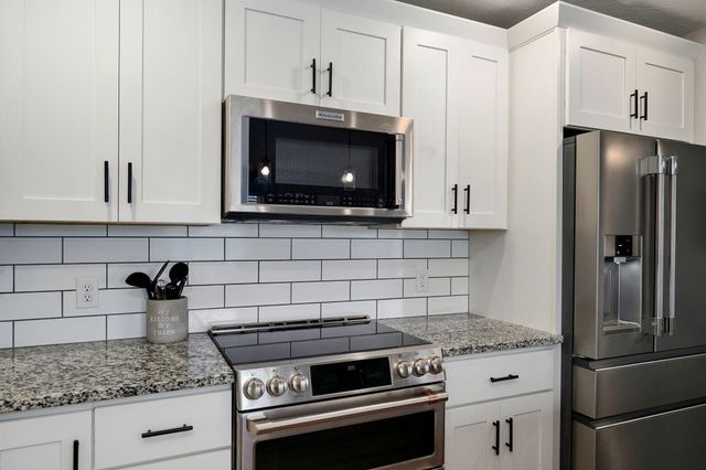 917 West Charlotte Street, Republic, MO 65738