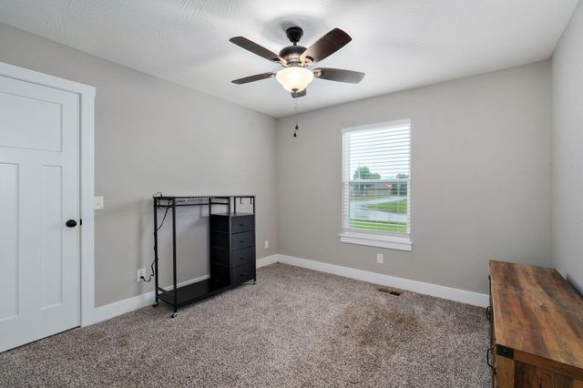 917 West Charlotte Street, Republic, MO 65738