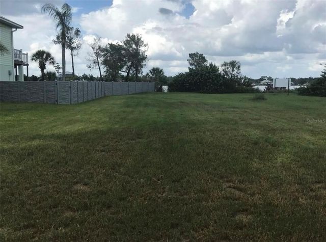 10863 W XANADU PATH, Homosassa, FL 34448