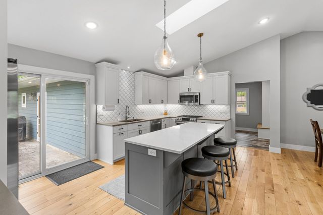 3401 Harding Street NE, Saint Anthony, MN 55418