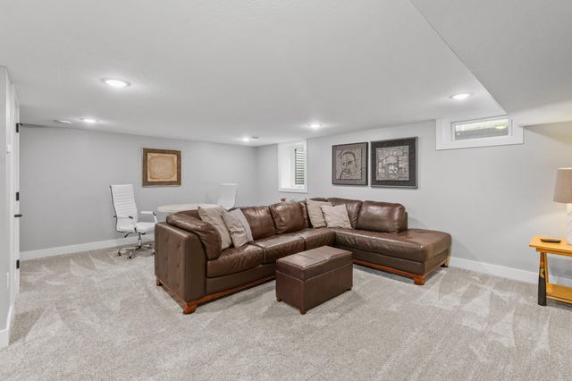 3401 Harding Street NE, Saint Anthony, MN 55418
