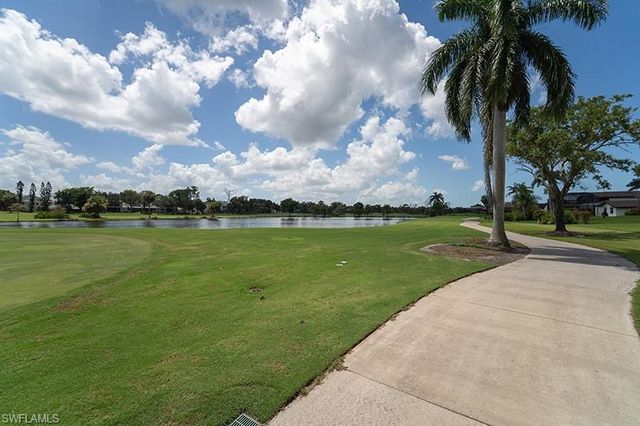 16918 Timberlakes DR, Fort Myers, FL 33908