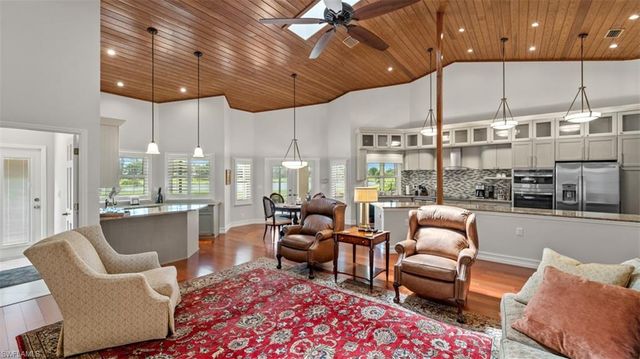 16918 Timberlakes DR, Fort Myers, FL 33908