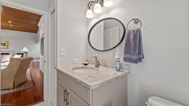 16918 Timberlakes DR, Fort Myers, FL 33908